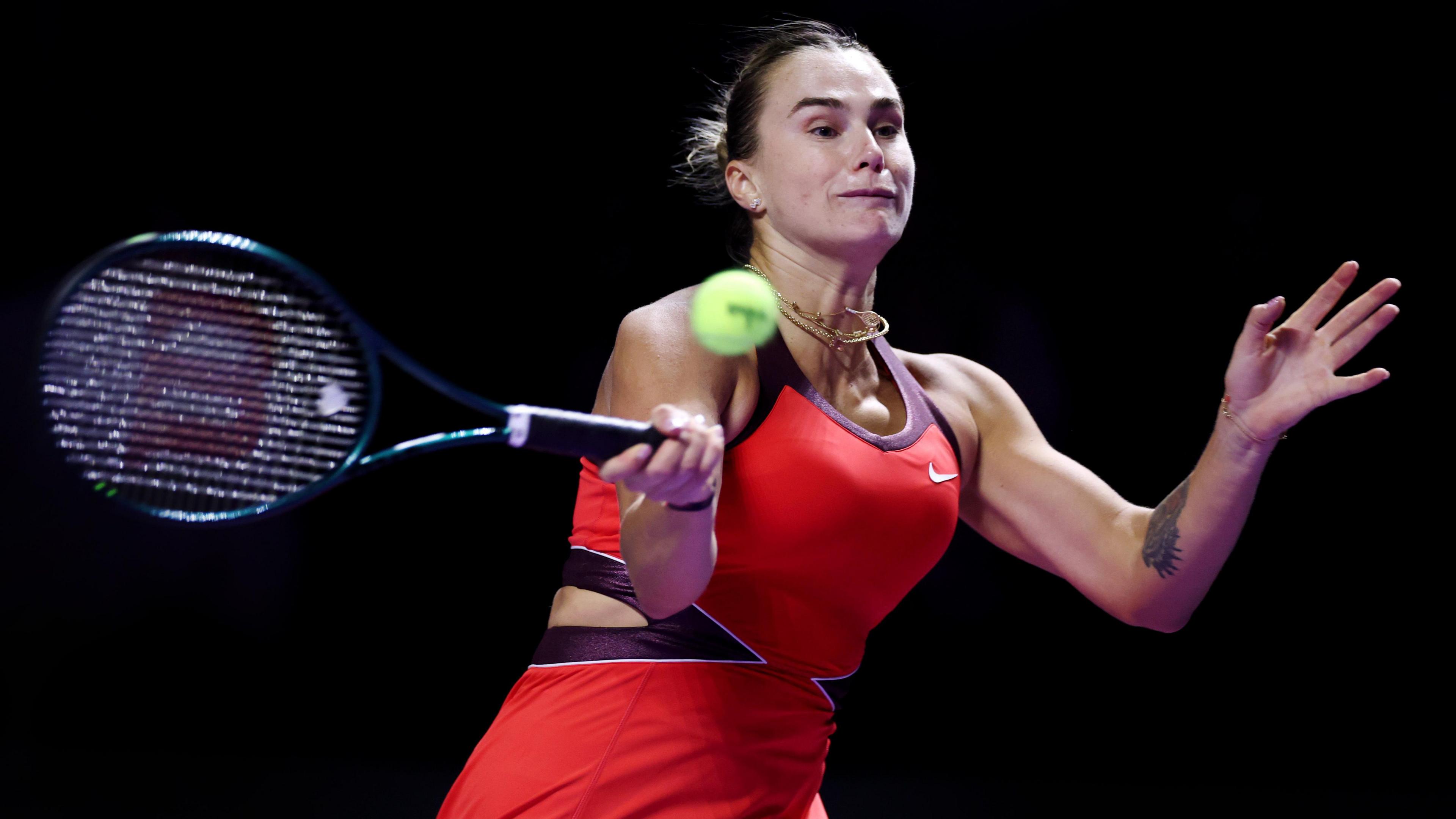 درخشش سابالنکا و پیروزی مقابل گاوف برای صعود به جمع چهار نفر پایانی WTA Finals